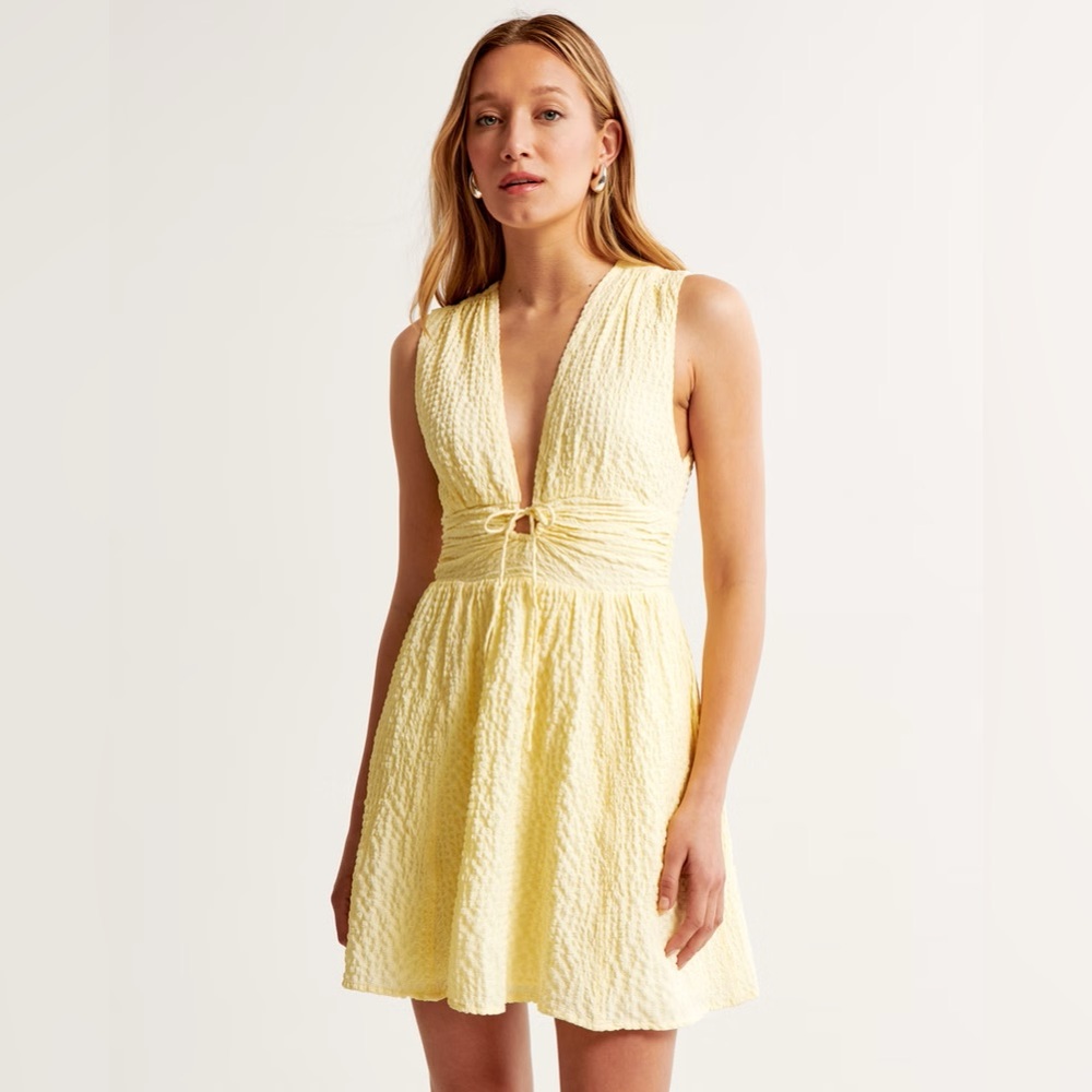 NWT Abercrombie Womens tie front textured mini dress, size small